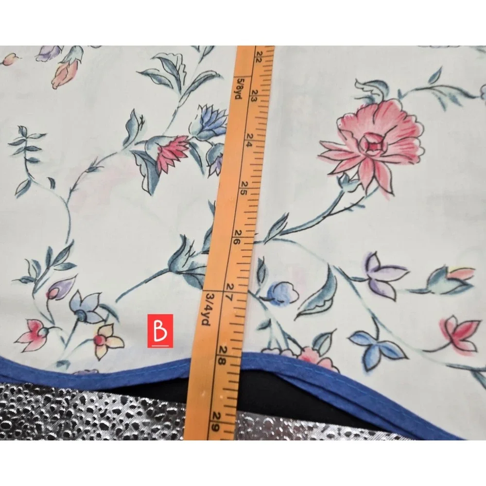 Pr Laura Ashley Pink Blue Floral Standard Pillowcases‎ One W/Manufacturer Flaw